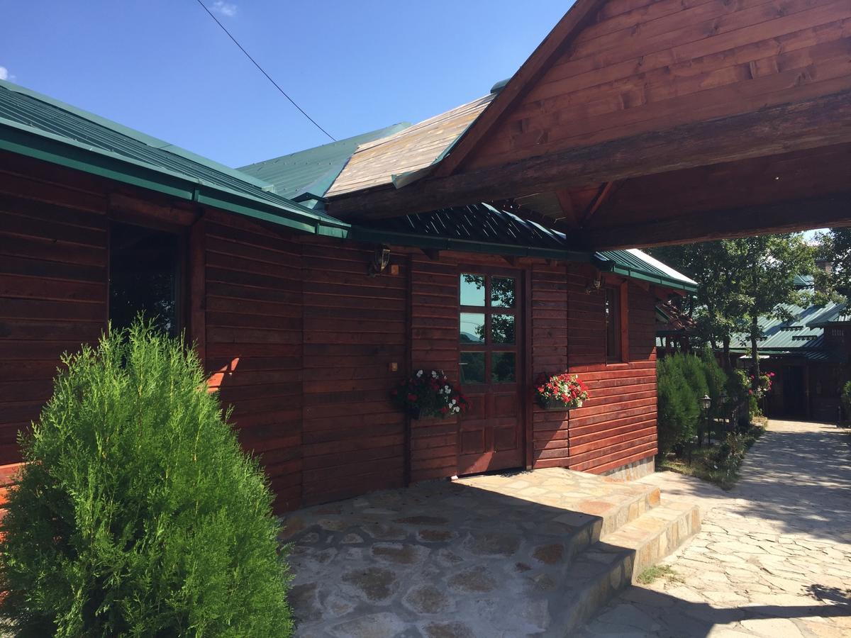 Etno Restoran Ranc Motel Radibus Ngoại thất bức ảnh